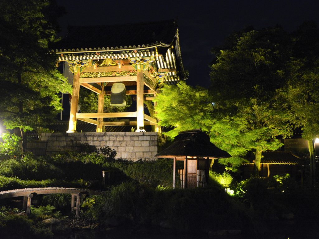 世界遺産・西本願寺・鐘楼