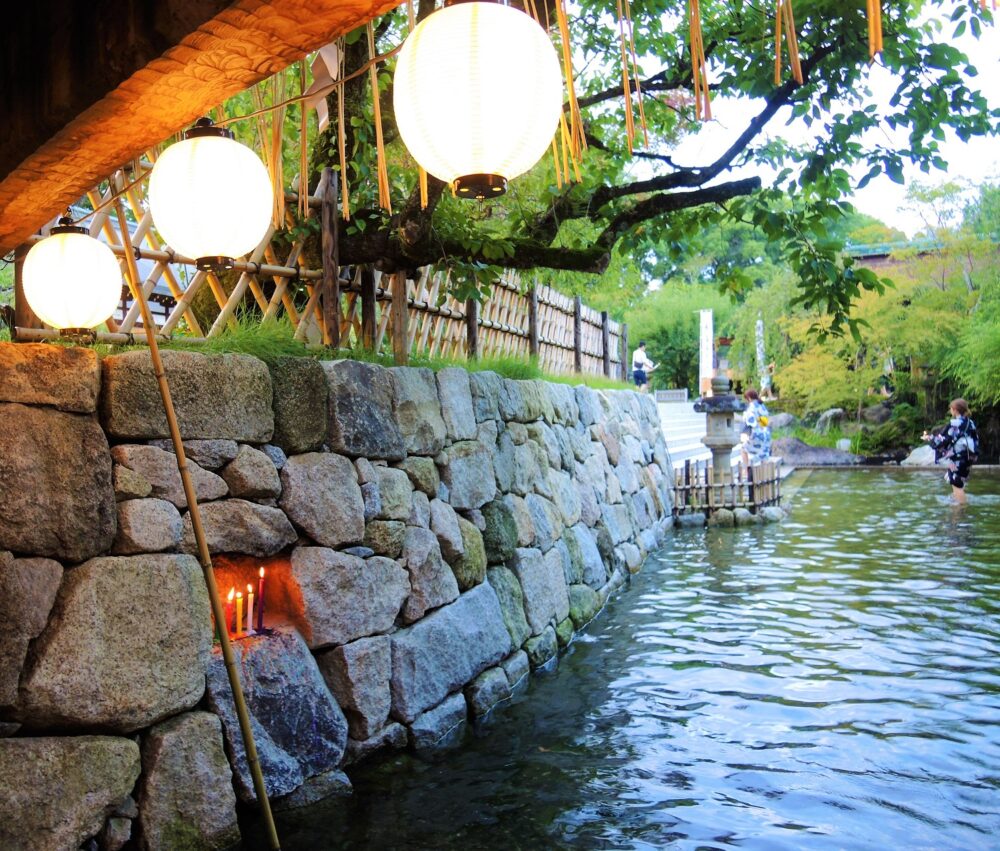 京都「北野天満宮」七夕・足つけ燈明神事