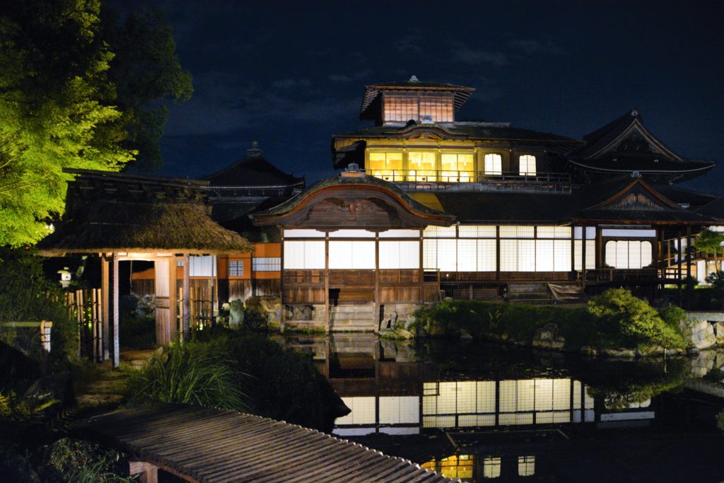 京都・世界遺産・西本願寺・飛雲閣