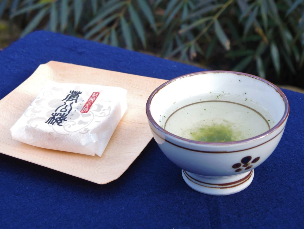 京都・北野天満宮・梅苑・梅茶