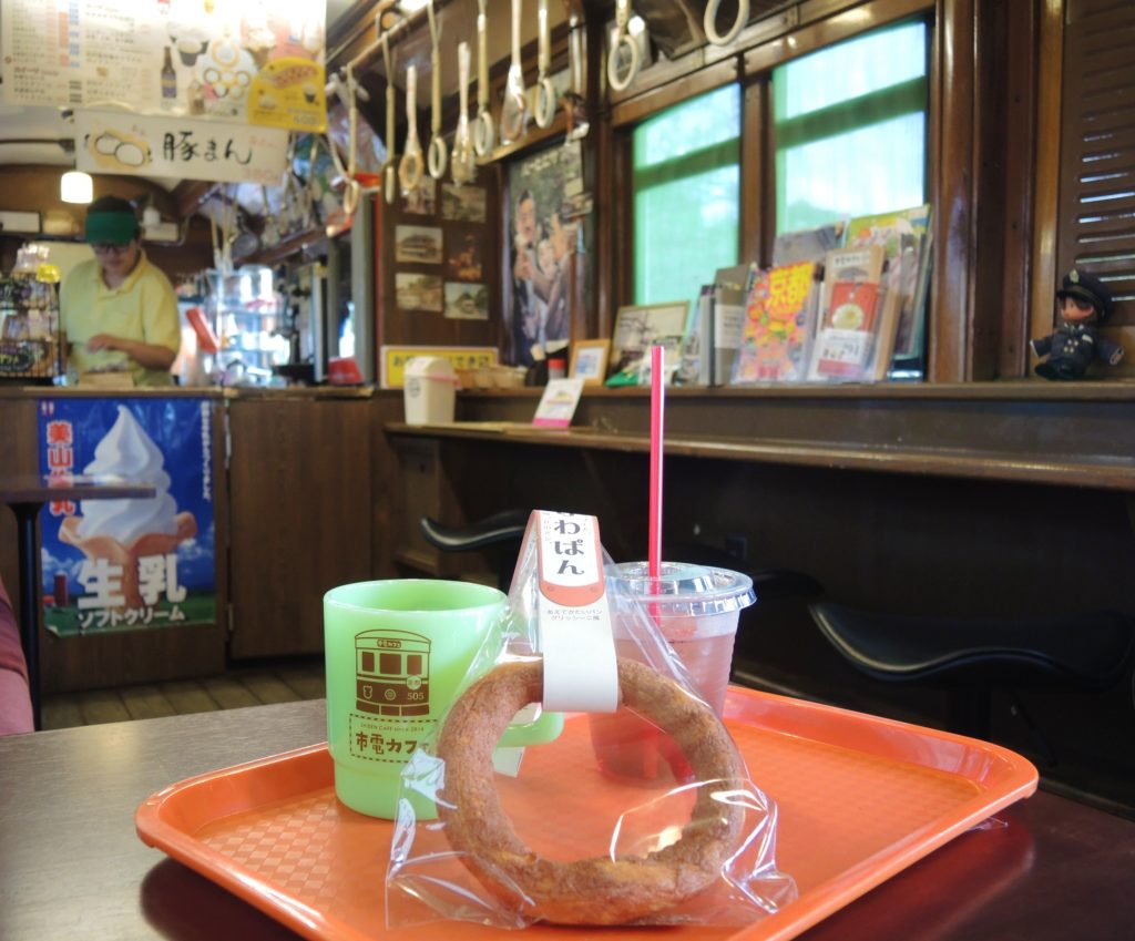 京都・梅小路公園・市電カフェ