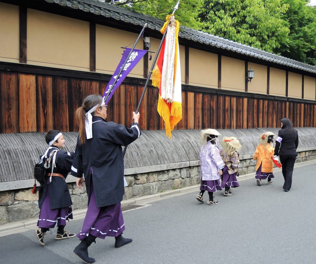 京都・熊野神社・神幸祭・稚児