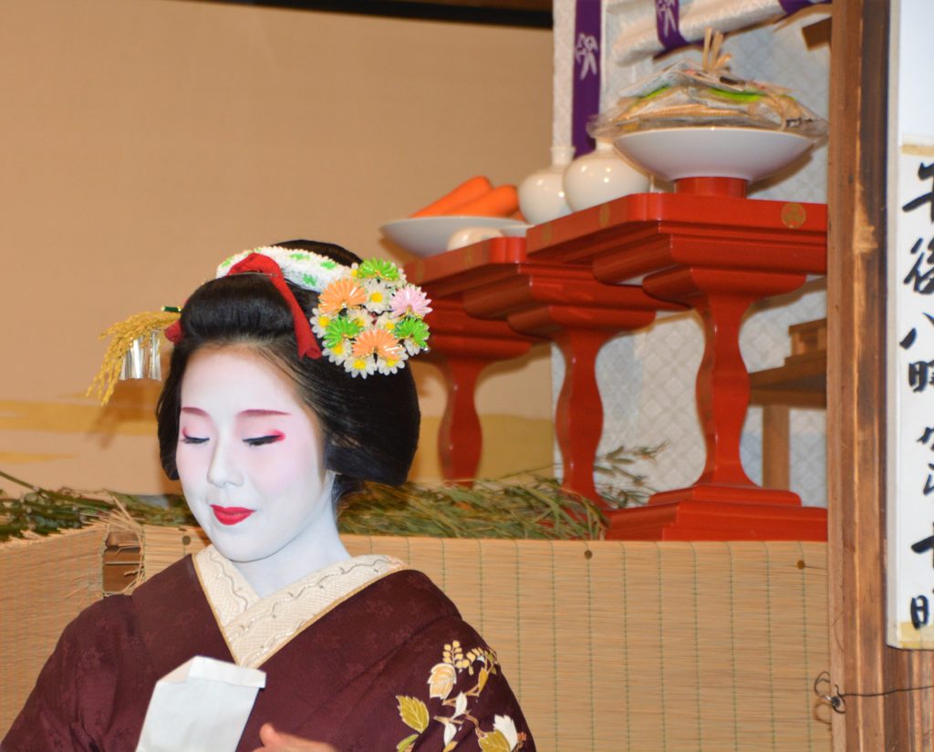 京都ゑびす神社・十日ゑびす・舞妓
