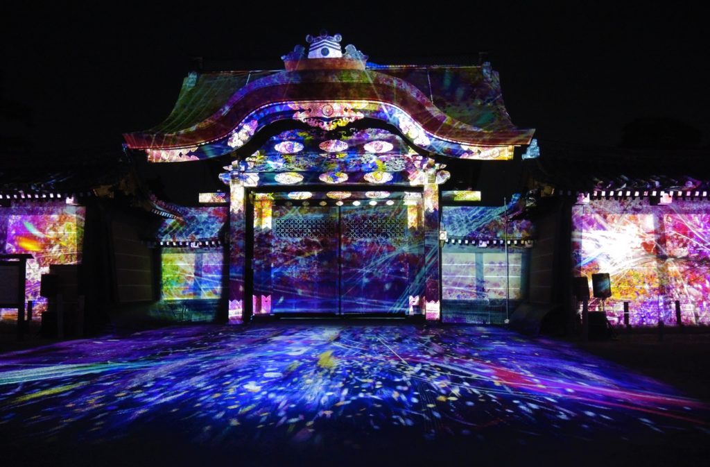 京都・世界遺産「二条城桜まつり」プロジェクションマッピング