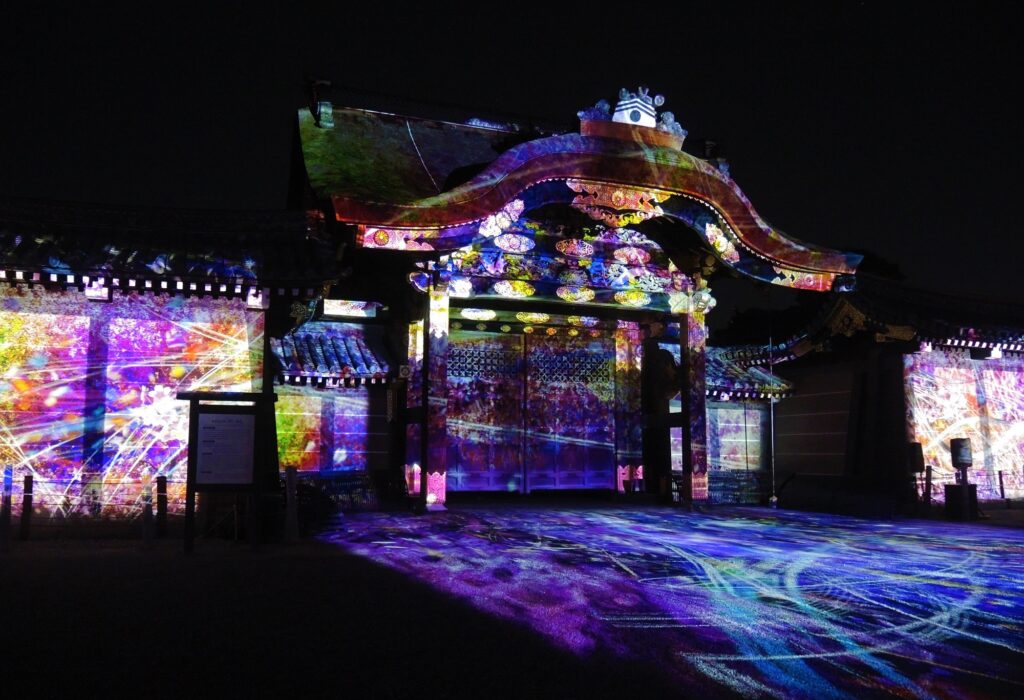 京都「二条城」唐門ライトアップ