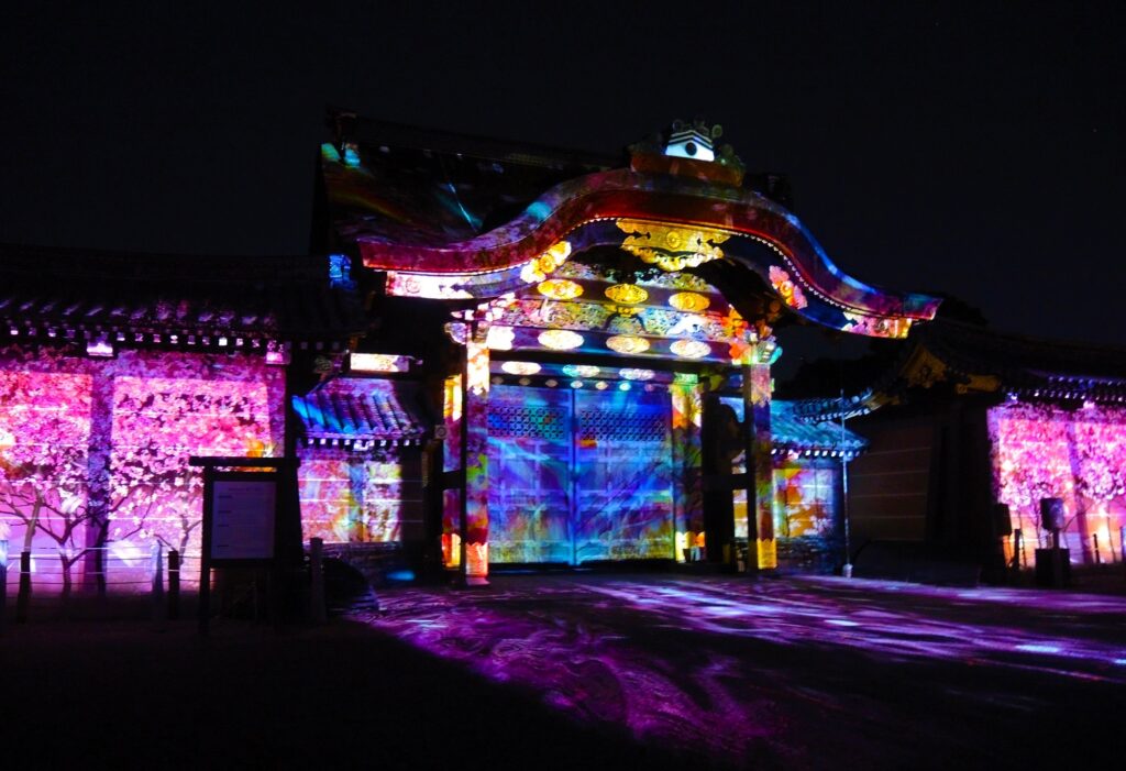 京都「二条城」唐門ライトアップ