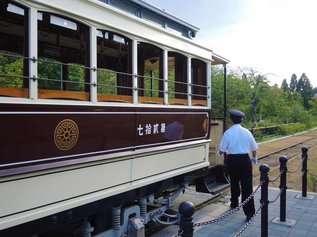 京都・梅小路公園・チンチン電車