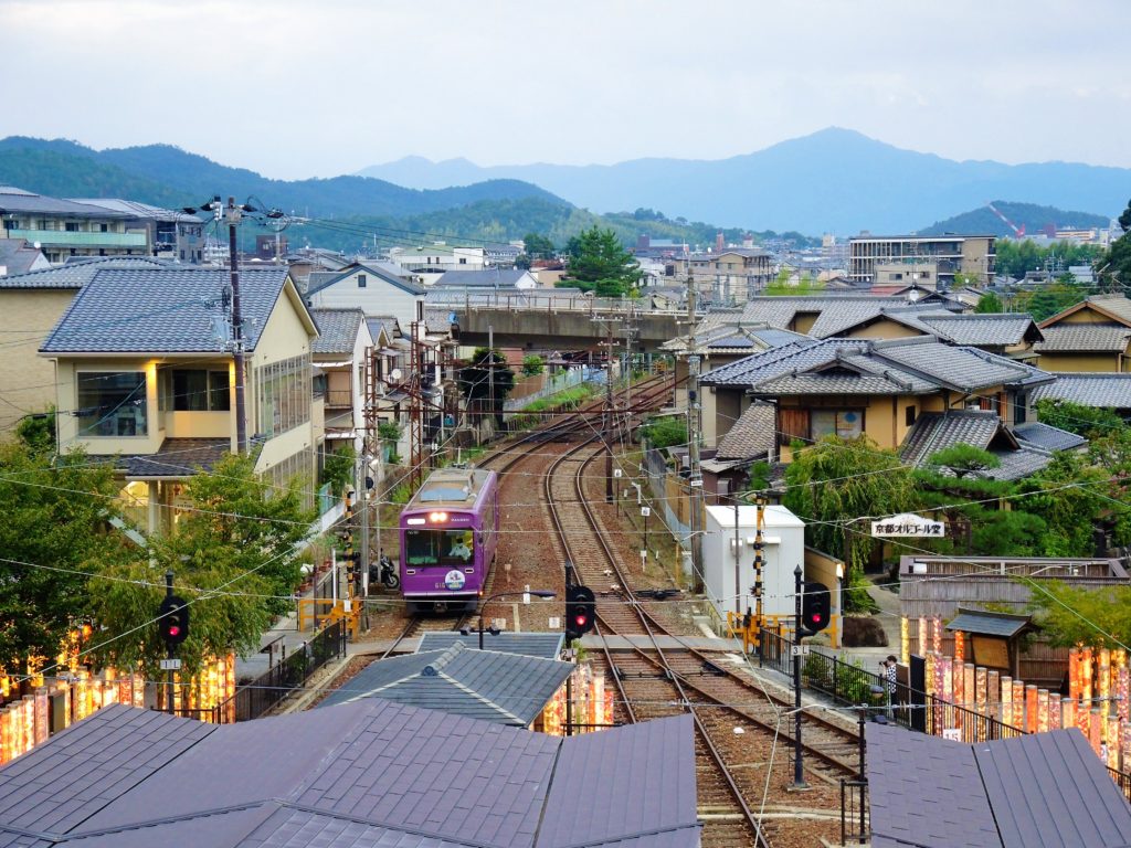 京都・嵐電「嵐山駅」屋上からの眺め