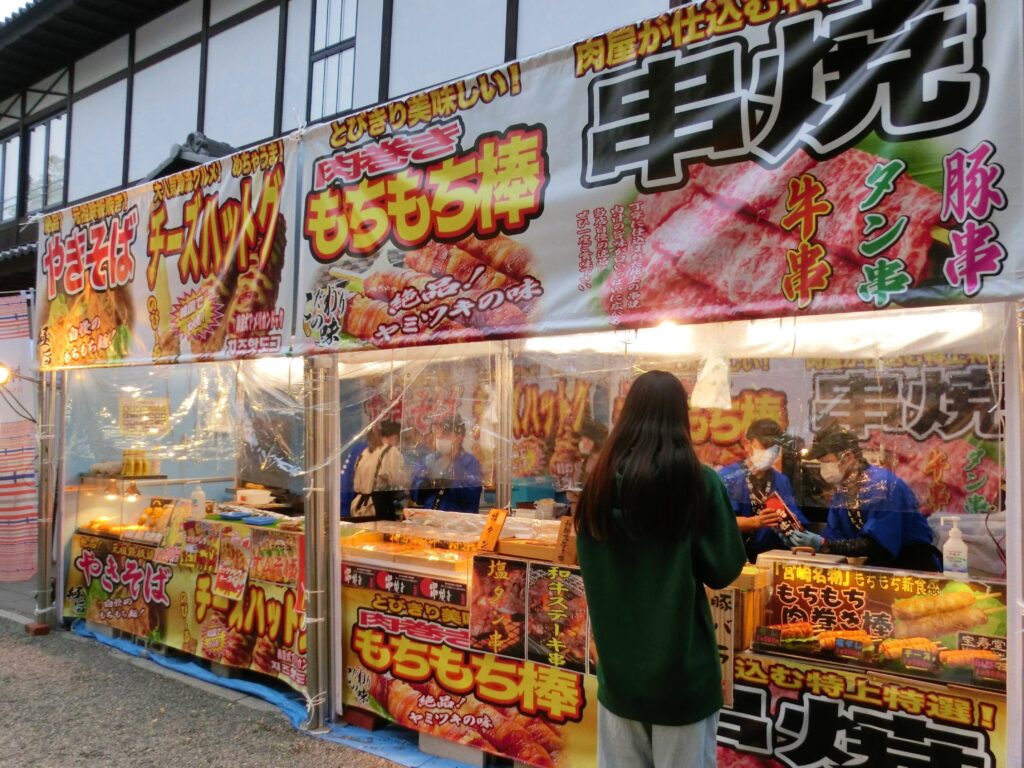 京都「時代祭館」リニューアル・グルメ屋台