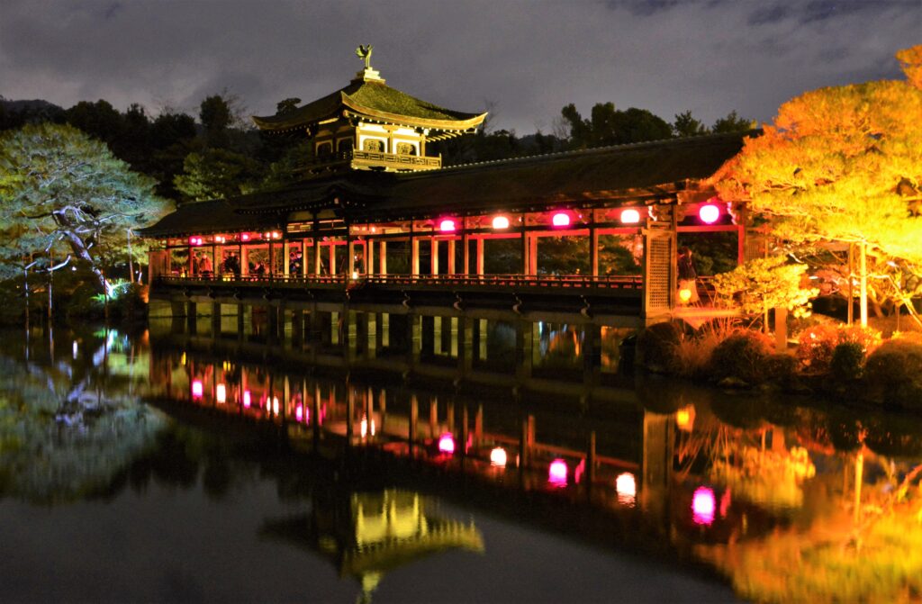 京都「平安神宮」ヨルモウデ・橋殿・泰平閣ライトアップ