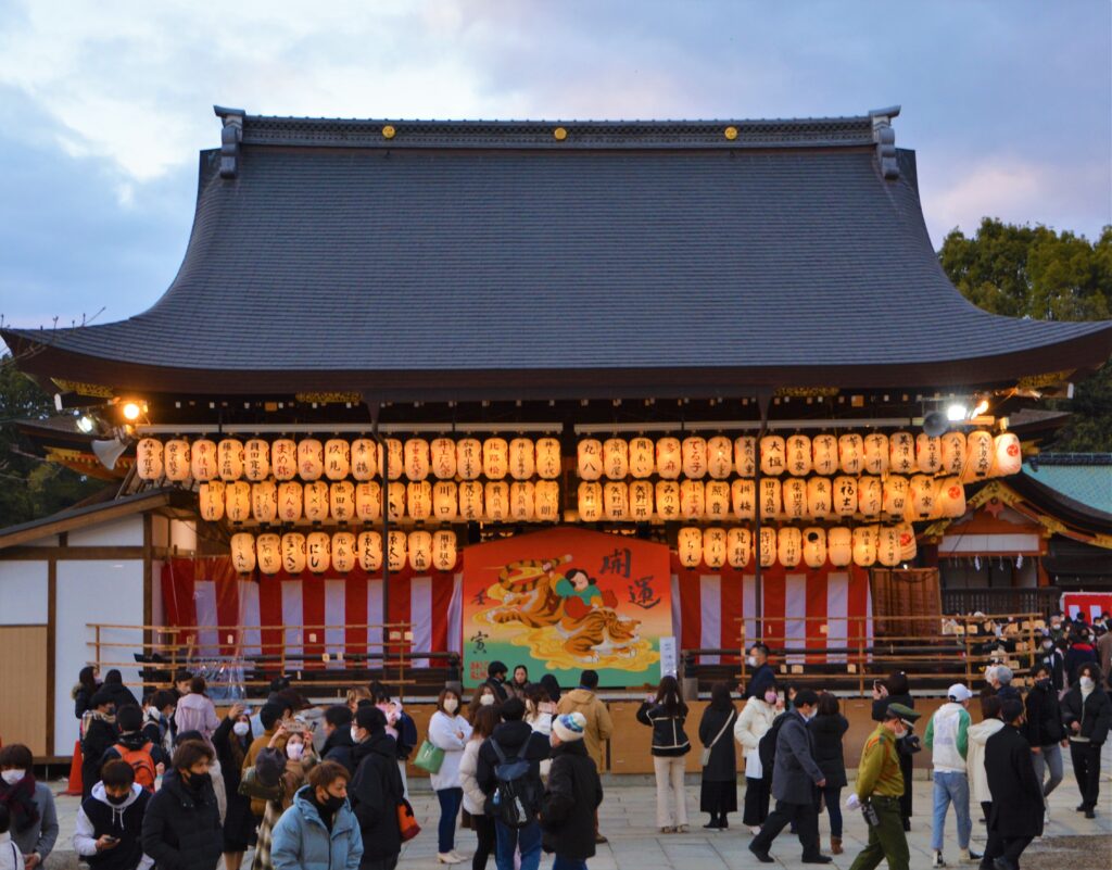 京都「八坂神社」舞殿・大絵馬・虎