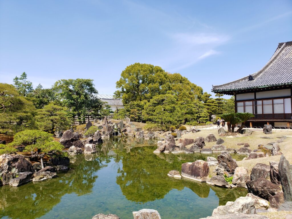 京都・世界遺産「二条城」二の丸庭園