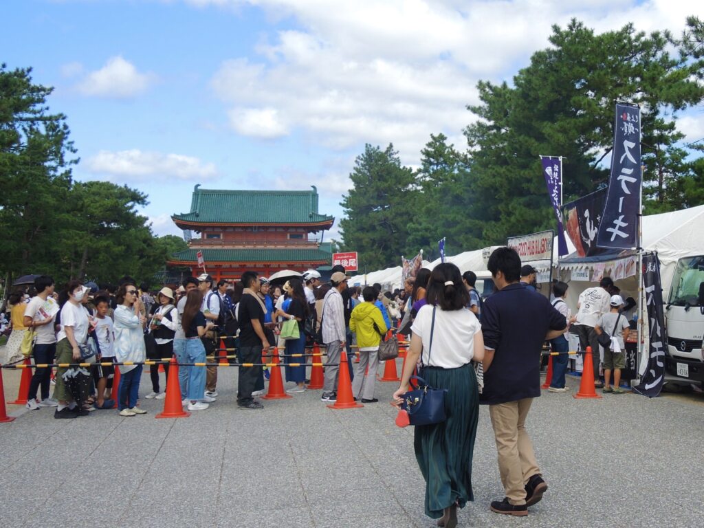 「京都肉祭」平安神宮・岡崎公園