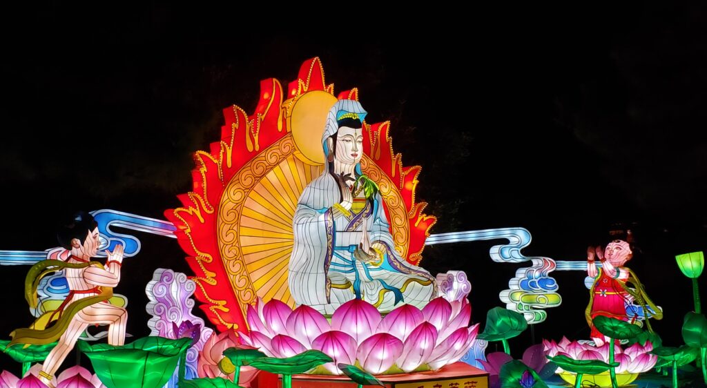 京都「万福寺」ランタンフェスティバル・観音