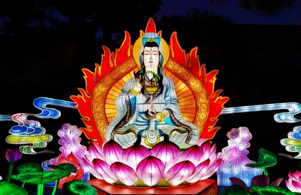 京都「萬福寺」ランタンフェスティバル・観音