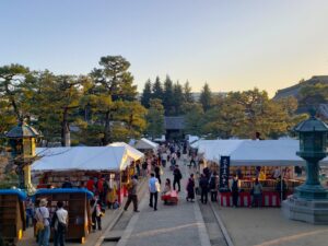 京都「知恩寺」古本まつり