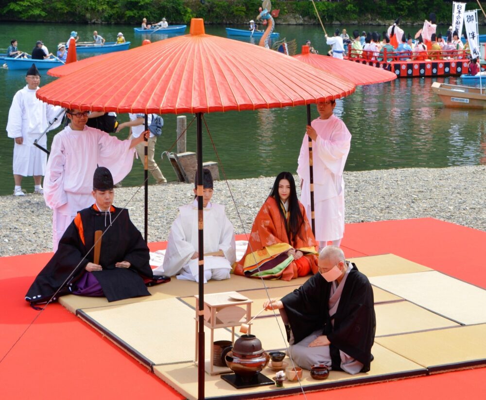 京都「三船祭」献茶式