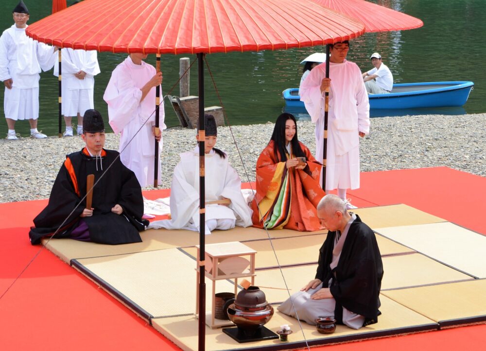 京都「三船祭」献茶式