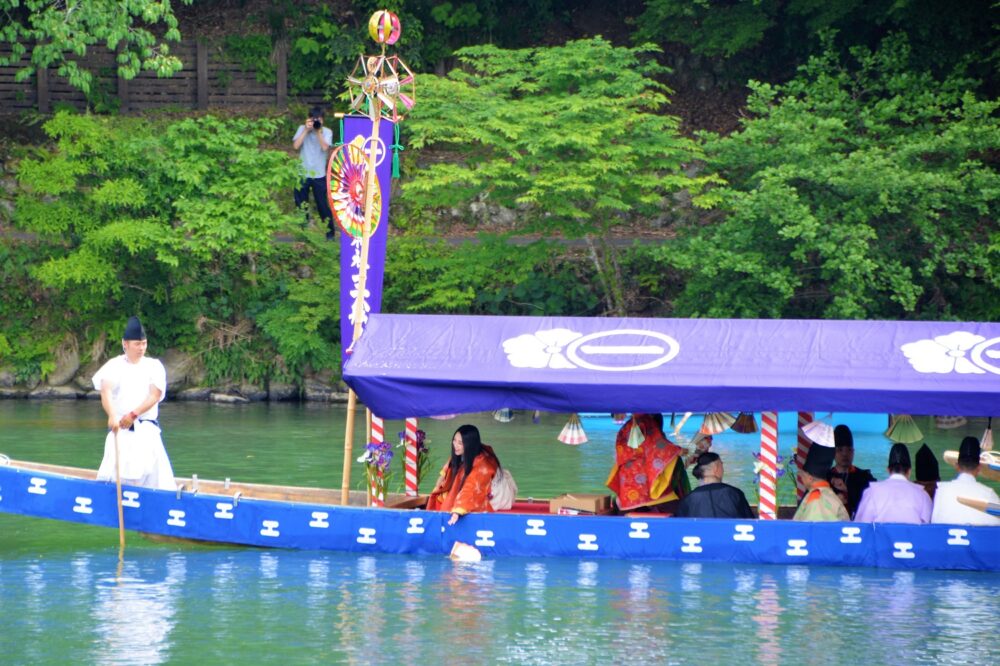 京都・嵐山「三船祭」清少納言