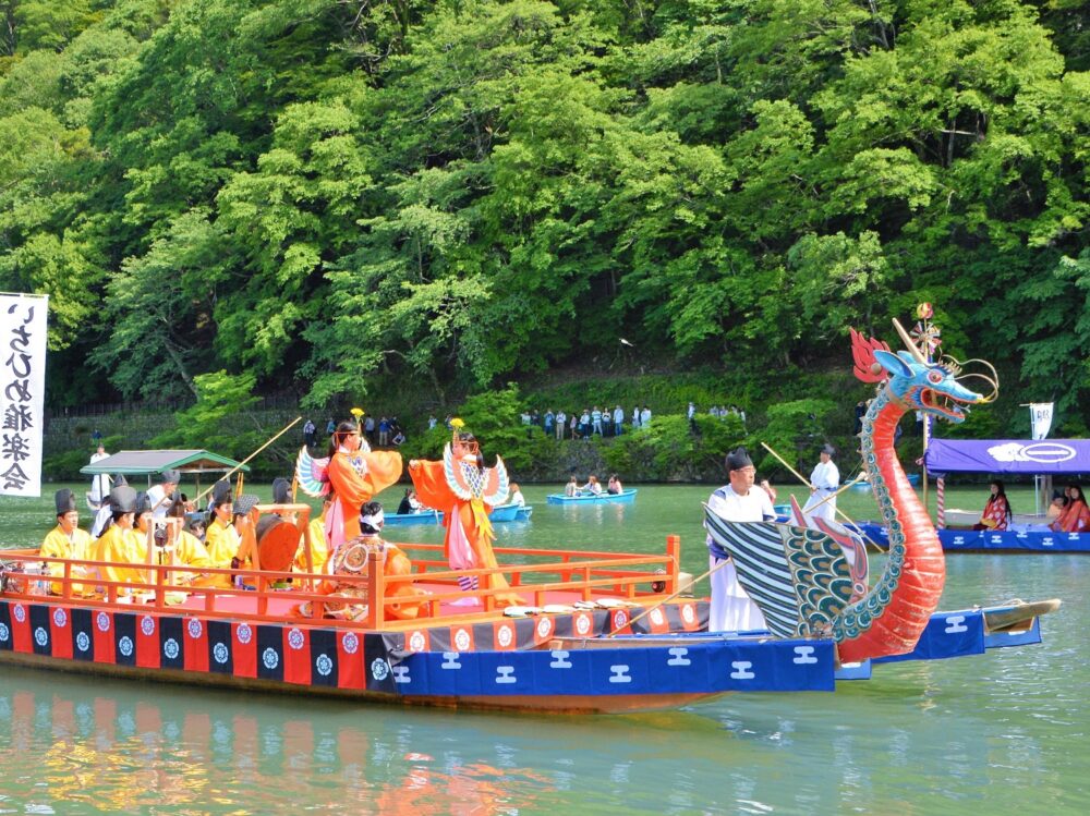 京都「三船祭」舞楽