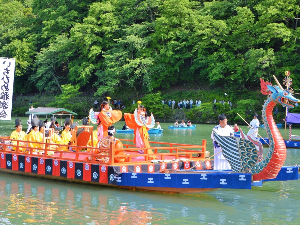 京都「三船祭」舞楽