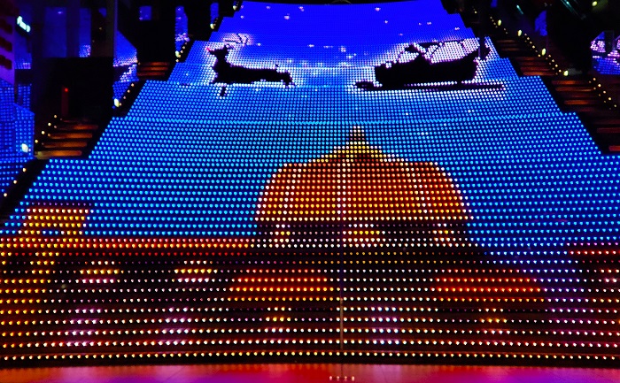 京都駅・大階段・クリスマスイルミネーション