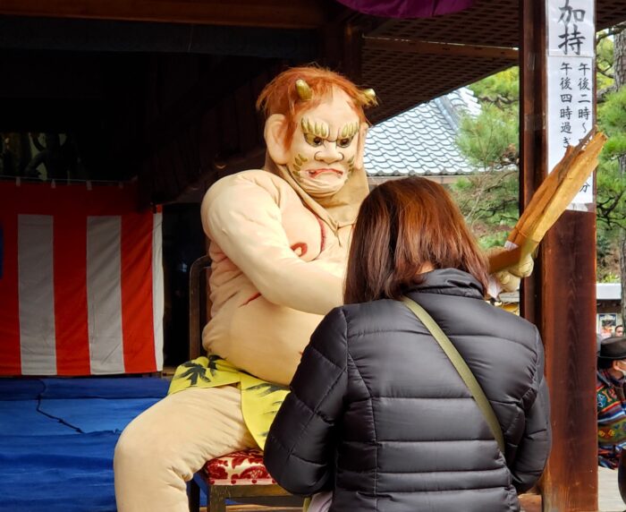 京都「蘆山寺」節分・鬼のお加持